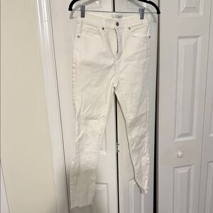 LOFT Cream Ankle Jeans